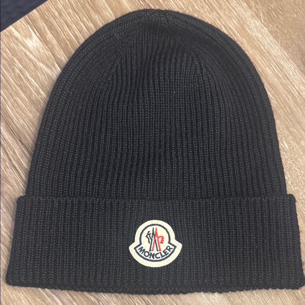 Moncler NWOT Black Knit Beanie